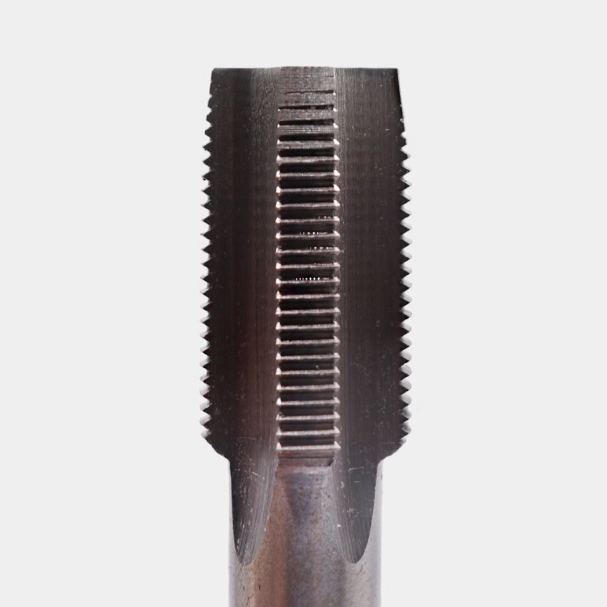 Метчик машинно-ручной  22 х 1,5 ,1 штука для сквозных отверстий, ГОСТ 3266-81 Р6М5