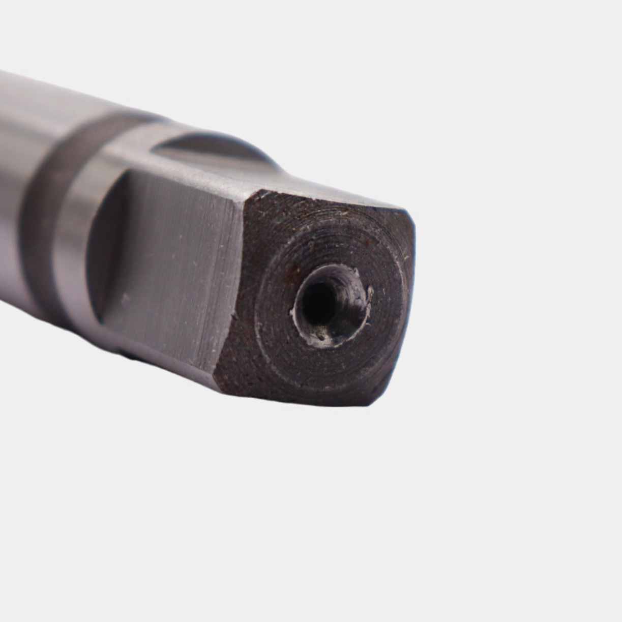 Метчик машинно-ручной  24 х 1,5 ,1 штука для сквозных отверстий, ГОСТ 3266-81 Р6М5