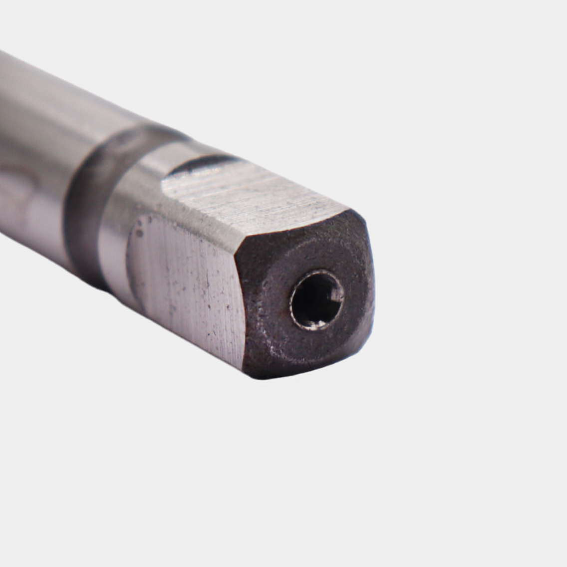 Метчик машинно-ручной  20 х 1,5 ,1 штука для сквозных отверстий, ГОСТ 3266-81 Р6М5