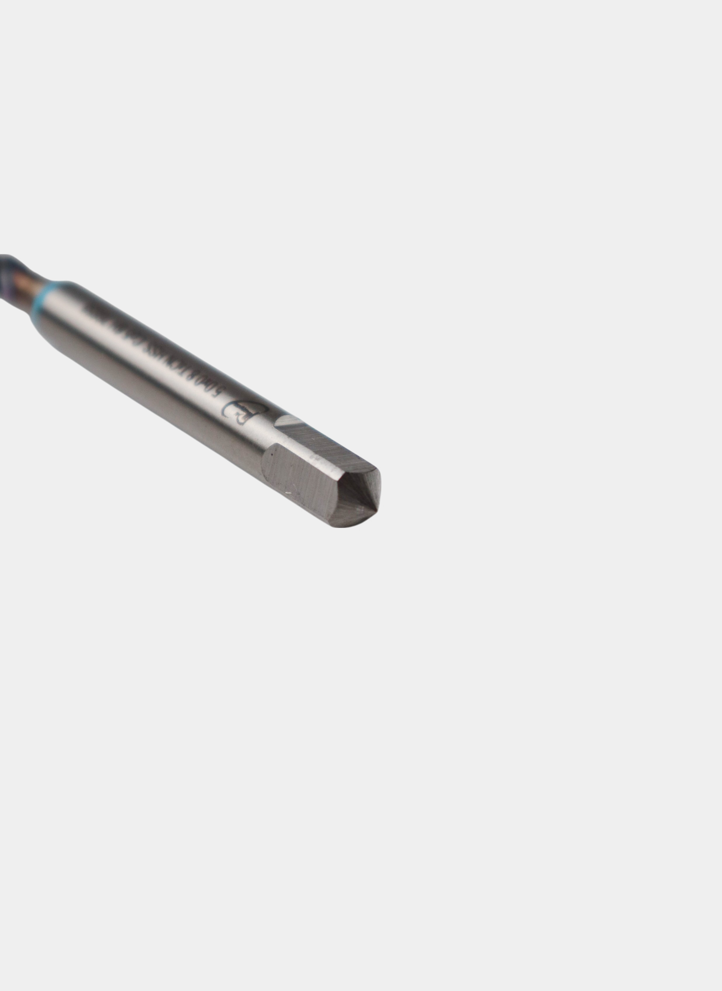 Метчик с винтовой канавкой, глухой М  5х0,8 HSS-Со5 TiCN DIN371