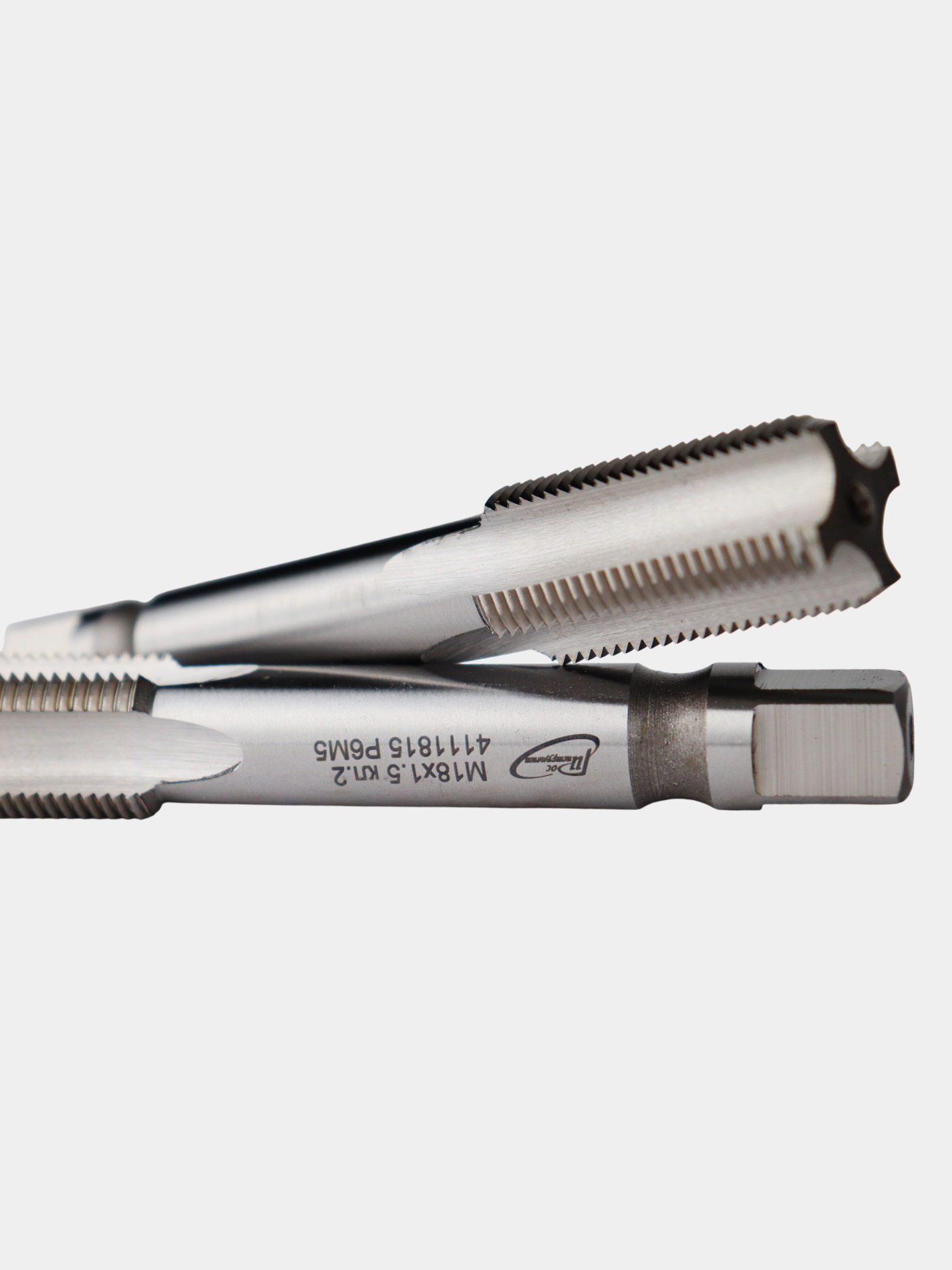 Метчик машинно-ручной М 18,0 х 1,5 комплектный 2 шт. ГОСТ 3266-81 Р6М5