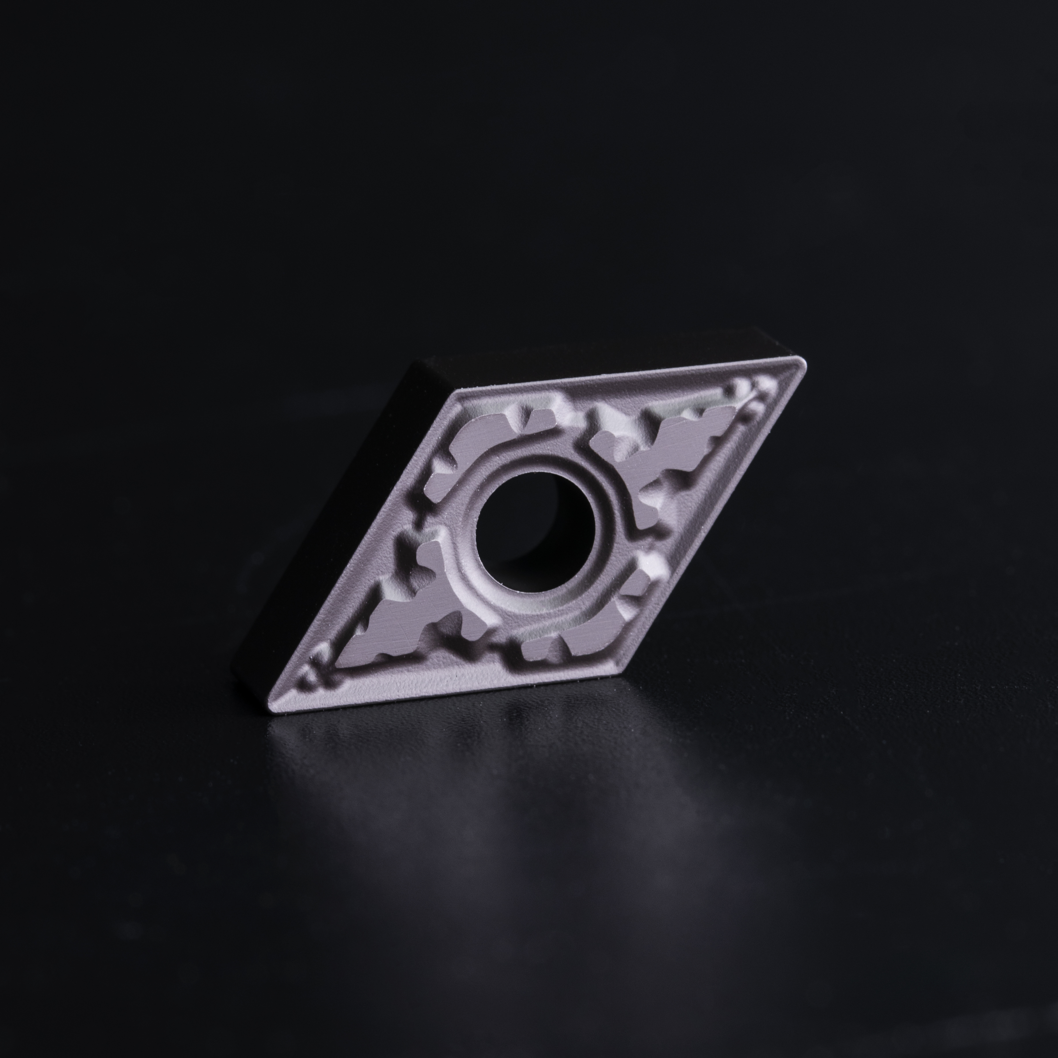 Пластина DNMG 110404 GM VC5225 (Р) // VIZER