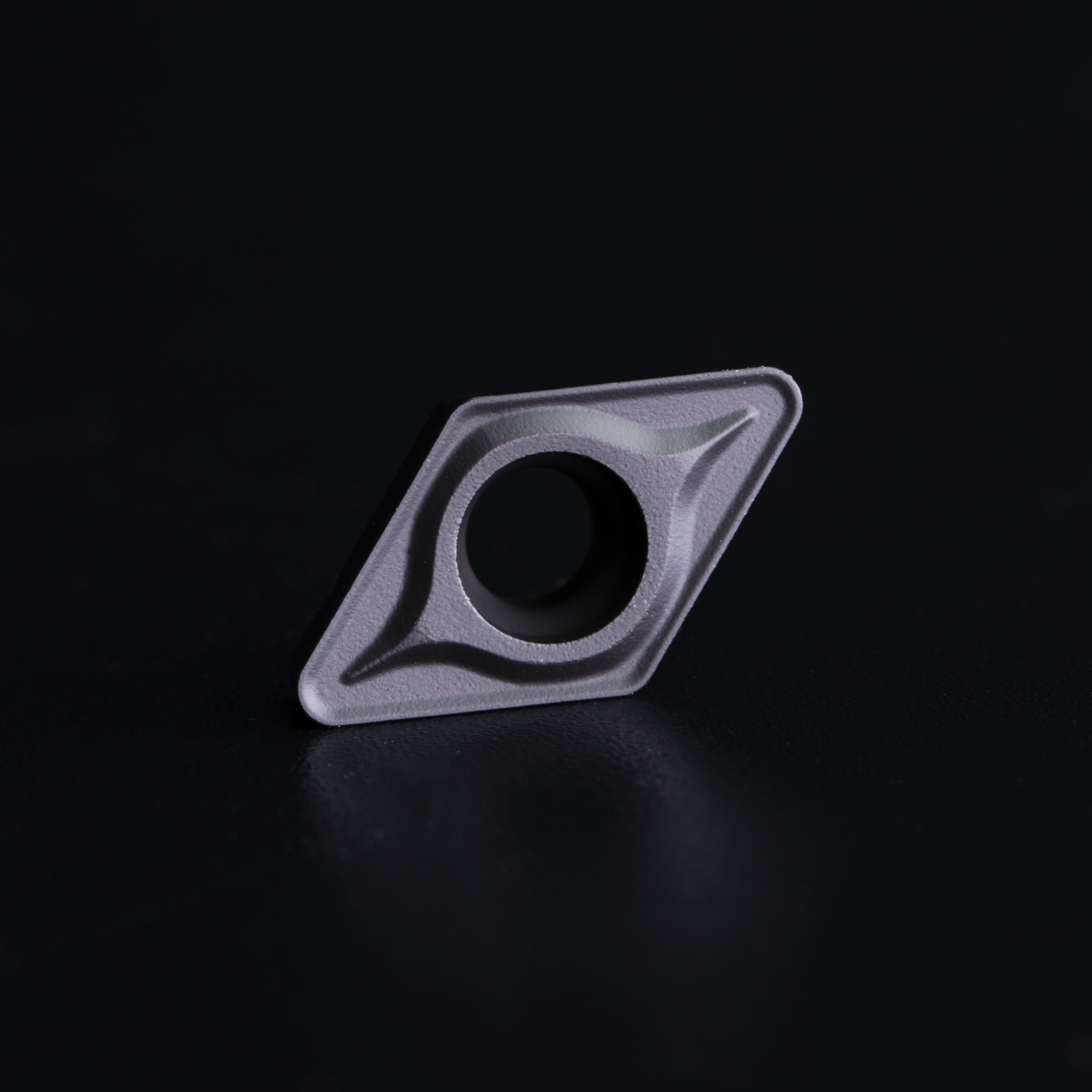 Пластина DCMT 070208 VC5225 (Р) // VIZER