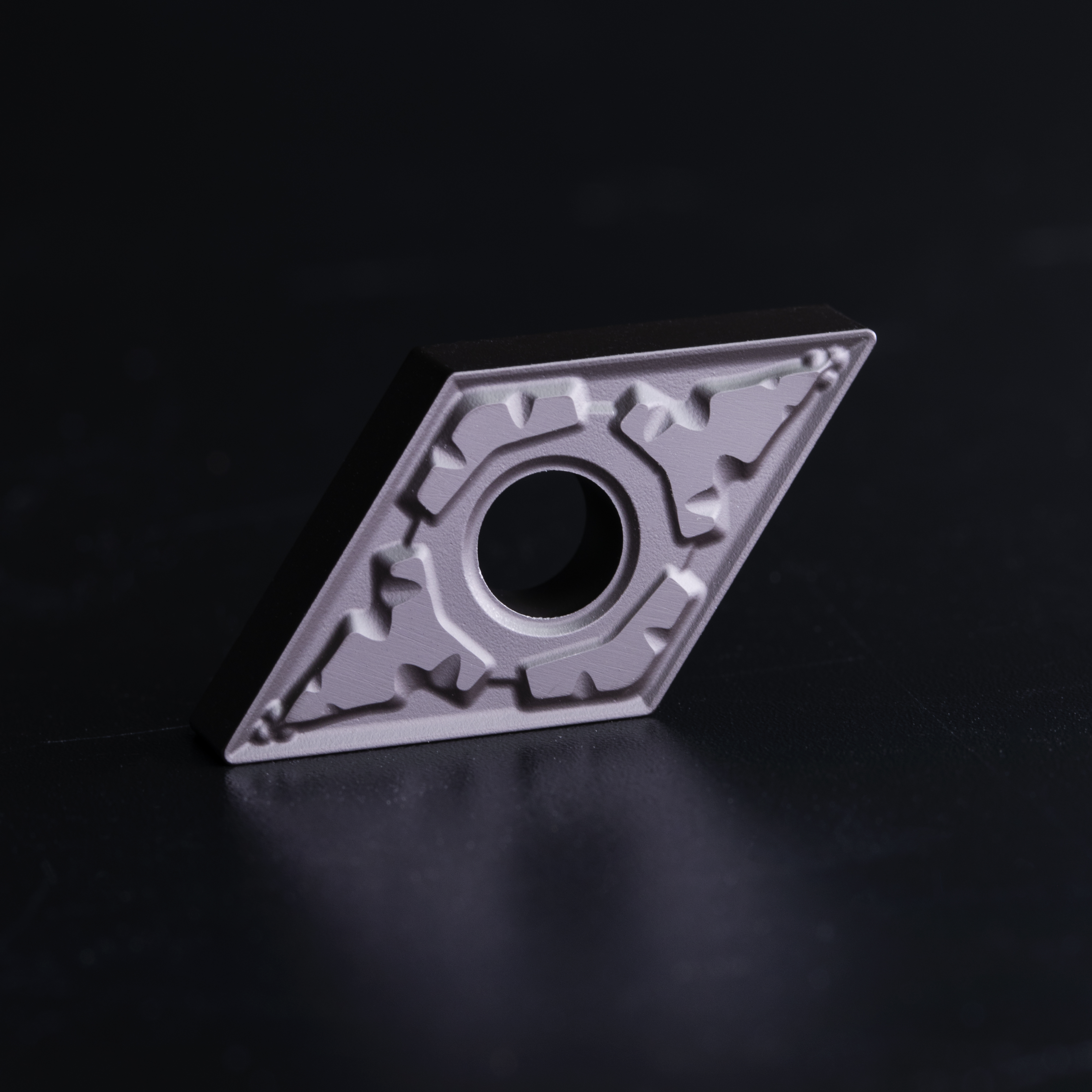 Пластина DNMG 150404 GM VC5225 (Р) // VIZER