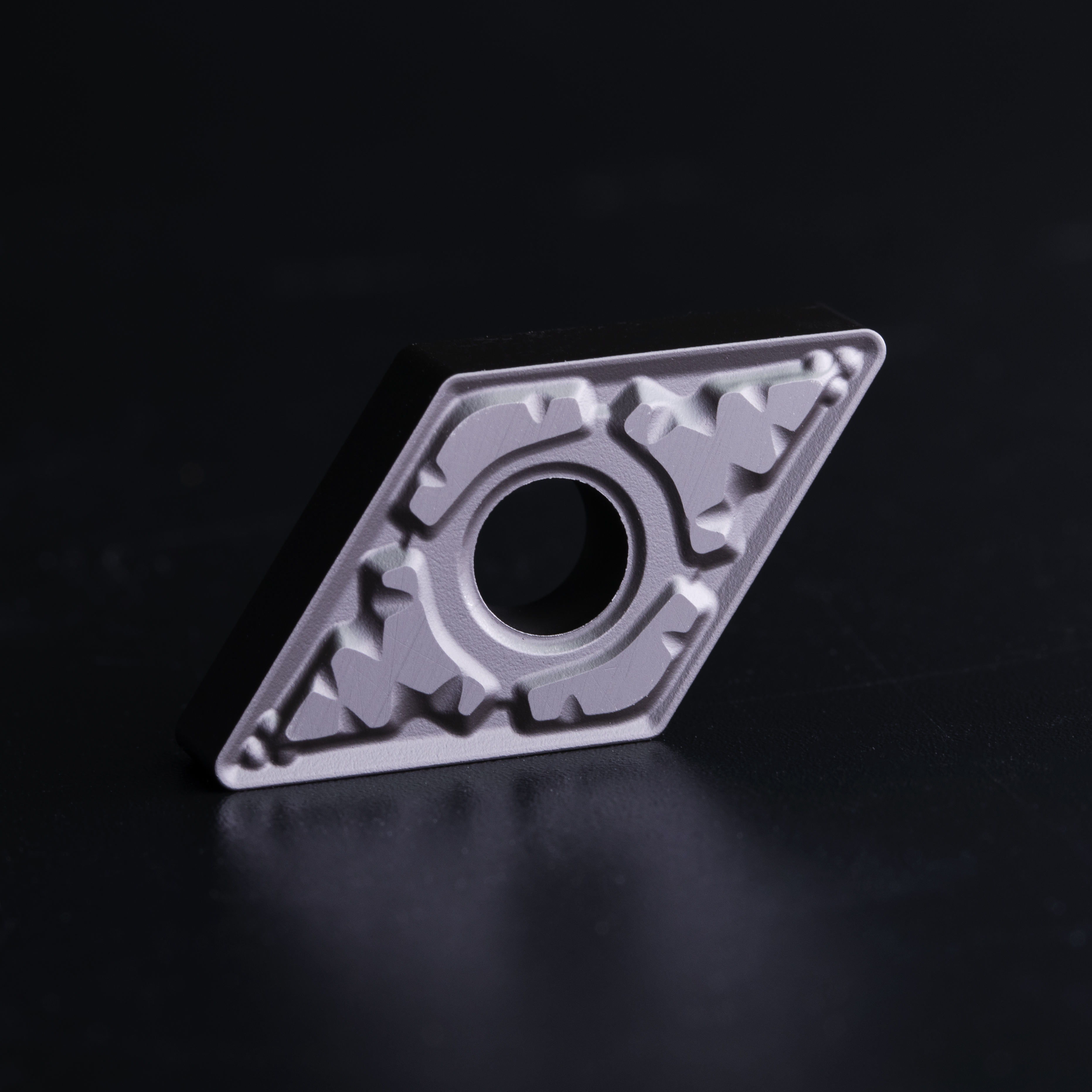 Пластина DNMG 150408 GM VC5225 (Р) // VIZER