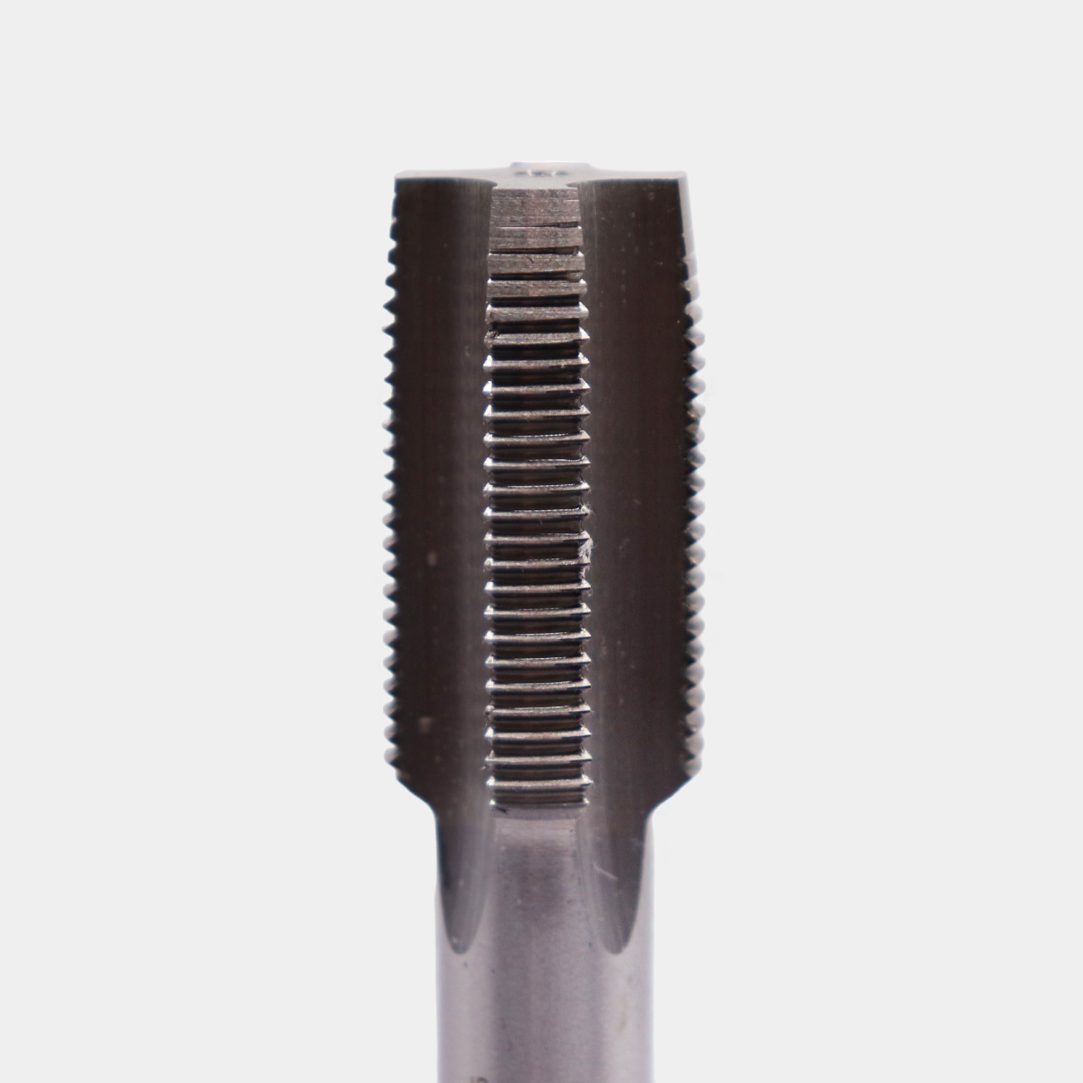 Метчик машинно-ручной  20 х 1,5 ,1 штука для сквозных отверстий, ГОСТ 3266-81 Р6М5