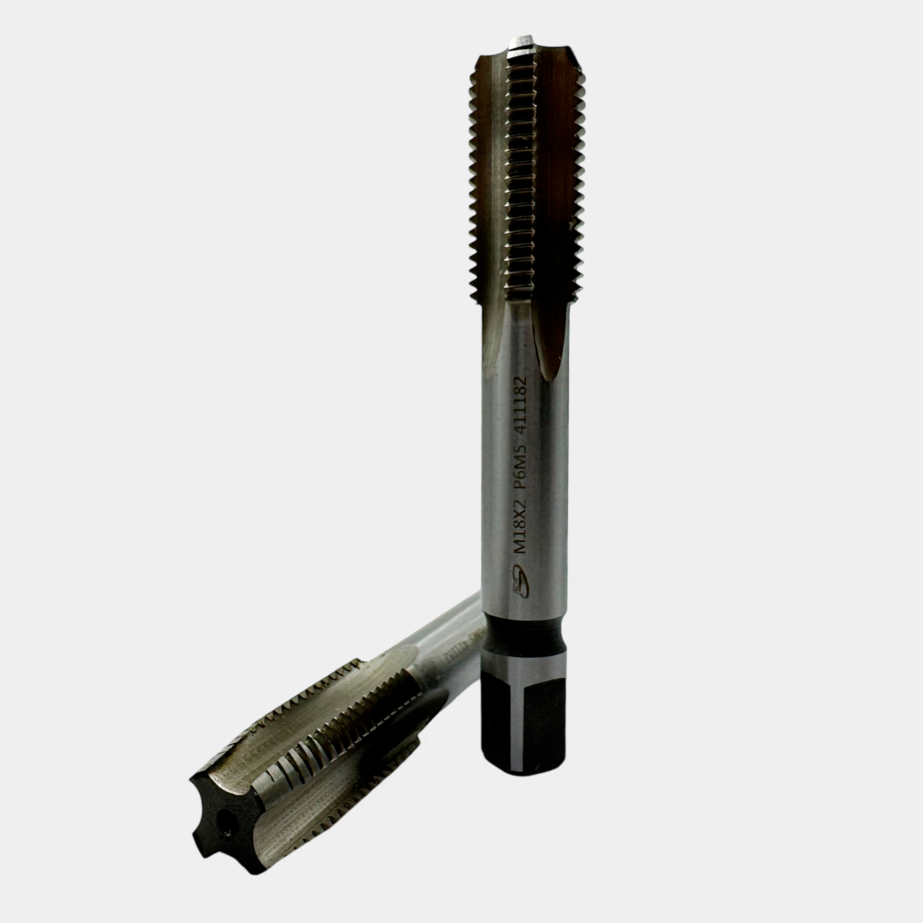 Метчик машинно-ручной М 18,0 х 2,0 комплектный 2 шт. ГОСТ 3266-81 Р6М5