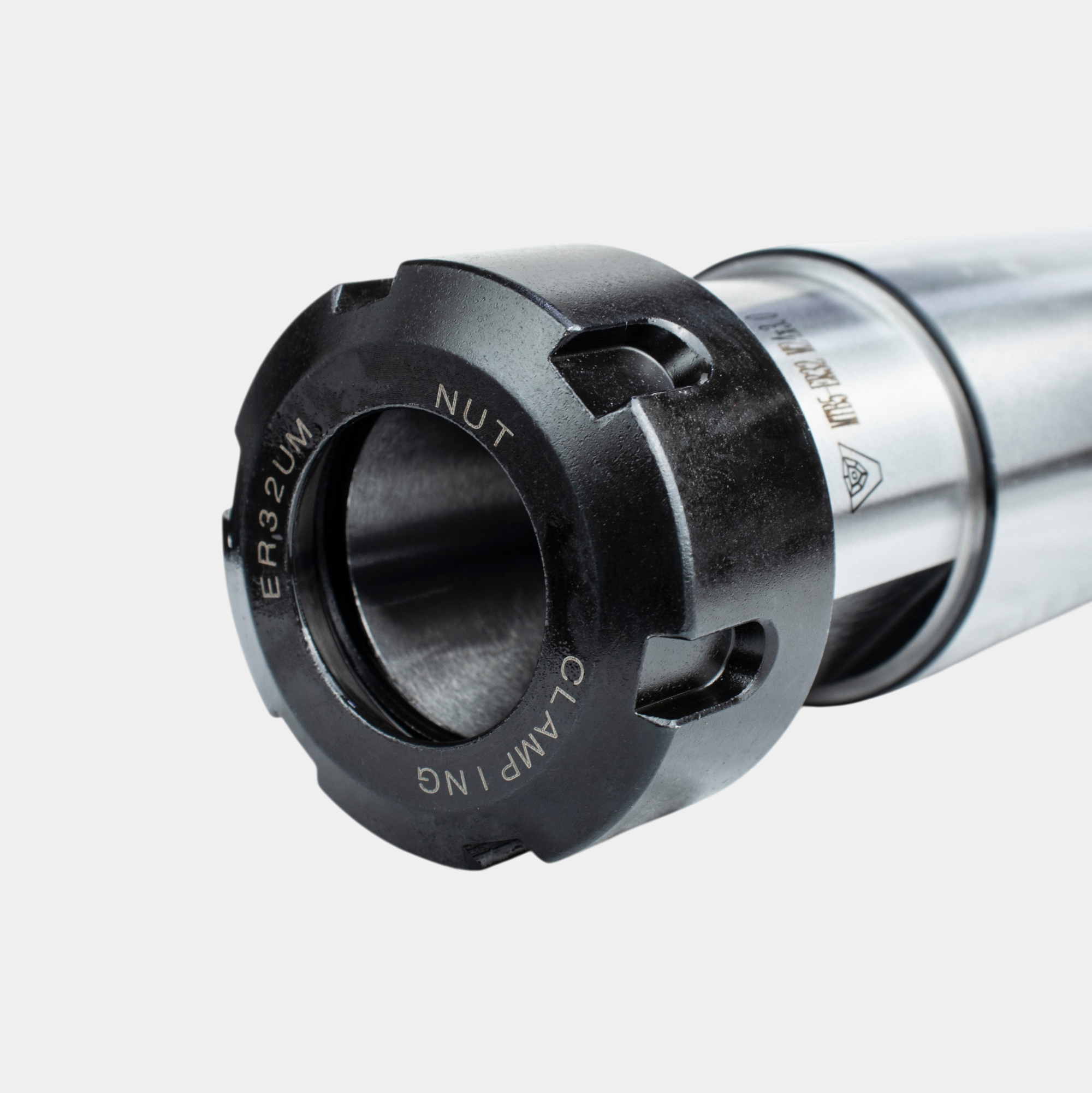 Патрон цанговый MTB5хER32 М24х3.0 DIN228 //VIZER