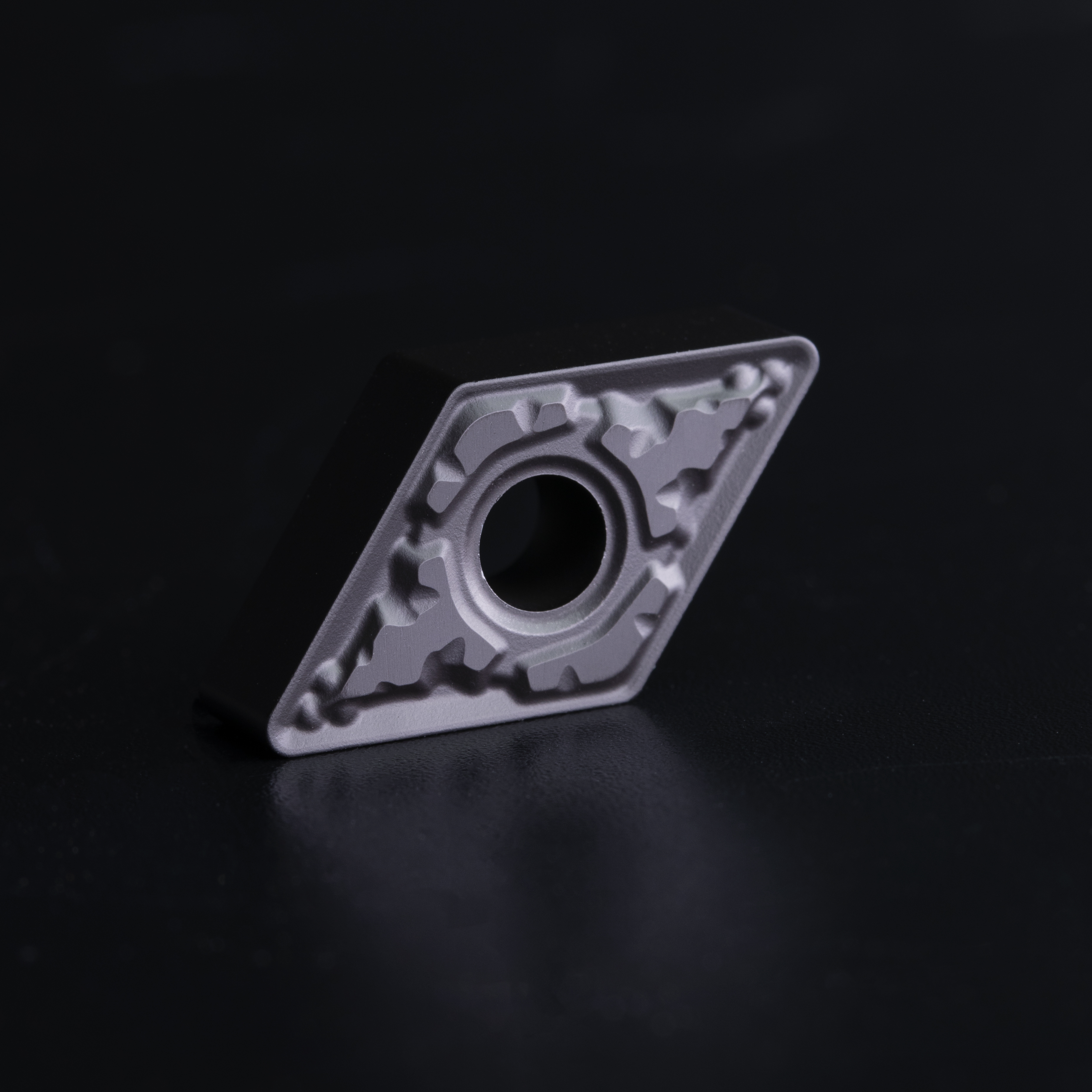 Пластина DNMG 110408 GM VC5225 (Р) // VIZER