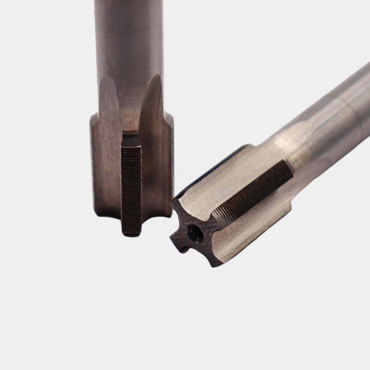 Метчик машинно-ручной М 16,0 х 0,5 комплектный 2 шт. ГОСТ 3266-81 Р6М5