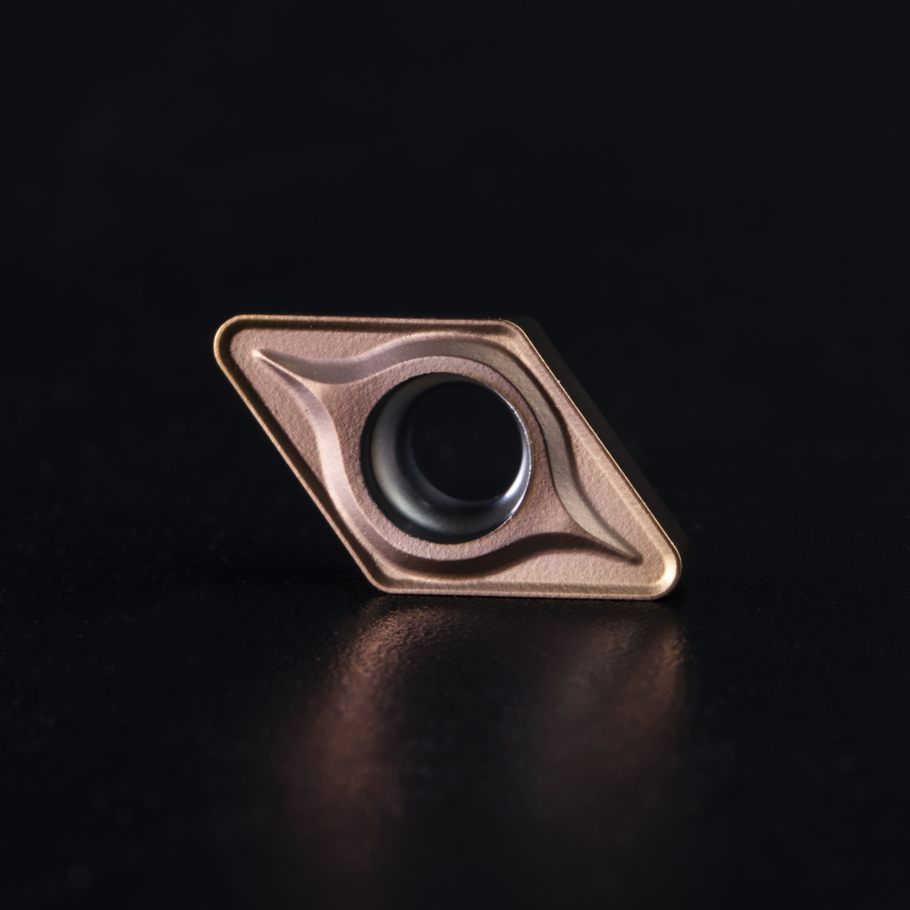 Пластина DCMT 070208 VP2125B (М) // VIZER