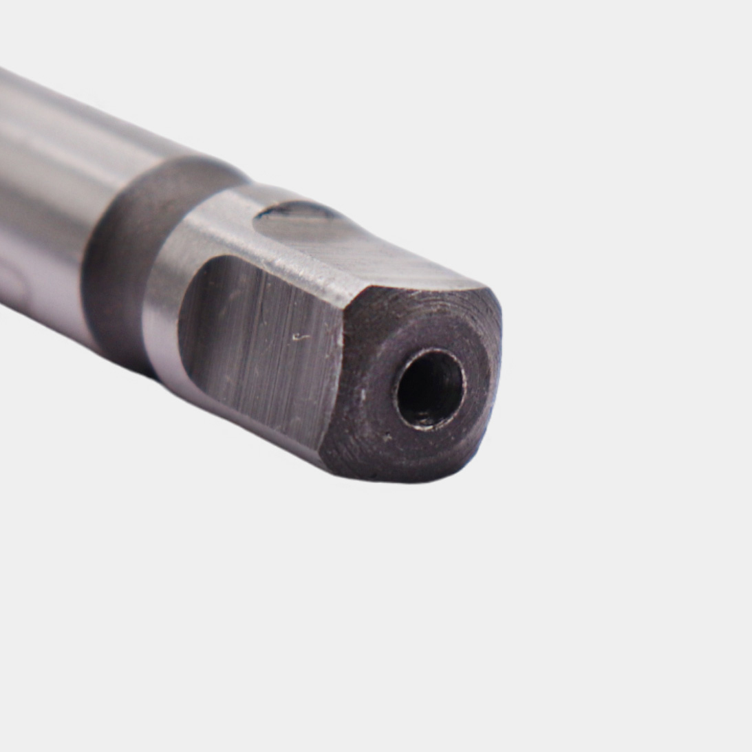 Метчик машинно-ручной  16 х 2,0 ,1 штука для сквозных отверстий, ГОСТ 3266-81 Р6М5